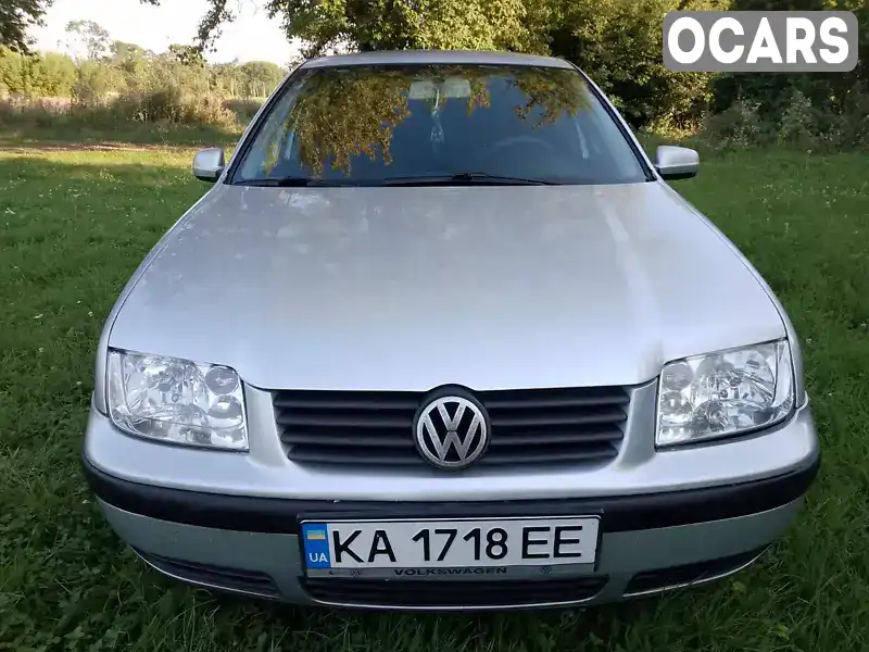 Седан Volkswagen Bora 2001 1.6 л. обл. Київська, Київ - Фото 1/17