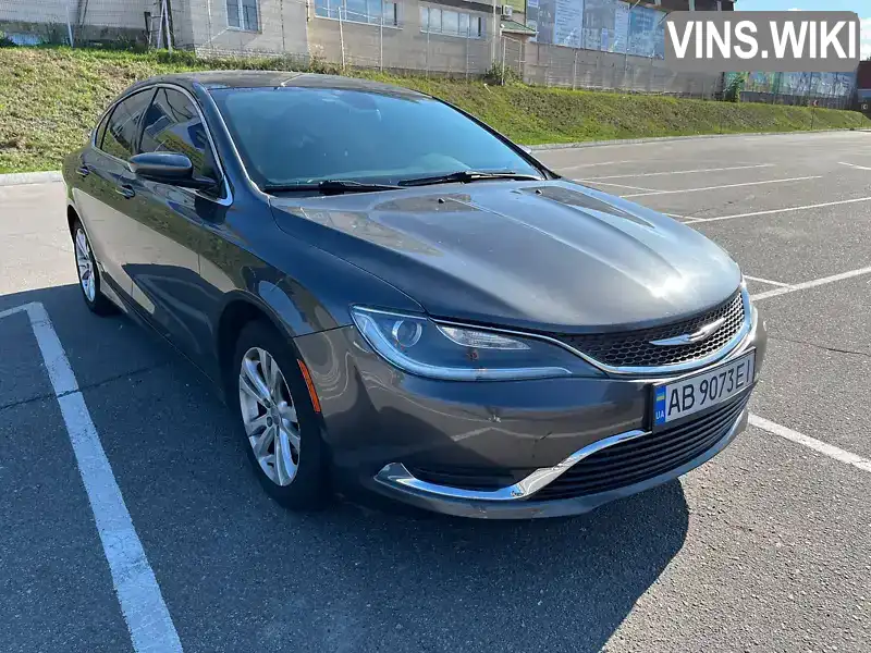 Седан Chrysler 200 2015 2.36 л. Автомат обл. Вінницька, Вінниця - Фото 1/21