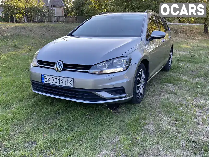 Хетчбек Volkswagen Golf 2017 1.6 л. Автомат обл. Дніпропетровська, Павлоград - Фото 1/21