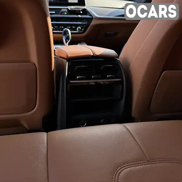 WBAJE7C56JWD52911 BMW 5 Series 2018 Седан 3 л. Фото 7