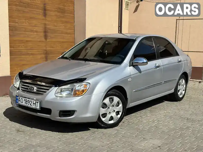 Седан Kia Cerato 2007 1.6 л. Ручна / Механіка обл. Закарпатська, Ужгород - Фото 1/21