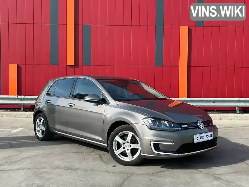 Хетчбек Volkswagen e-Golf 2015 null_content л. Автомат обл. Київська, Київ - Фото 1/21