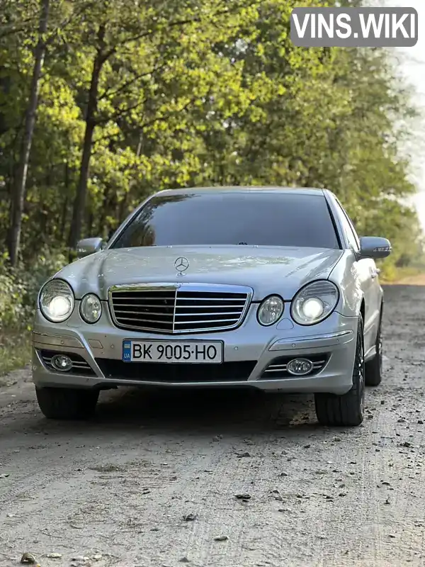 Седан Mercedes-Benz E-Class 2007 3 л. Автомат обл. Рівненська, Рівне - Фото 1/20