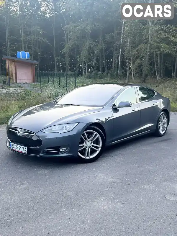 Ліфтбек Tesla Model S 2013 null_content л. обл. Хмельницька, Красилів - Фото 1/21