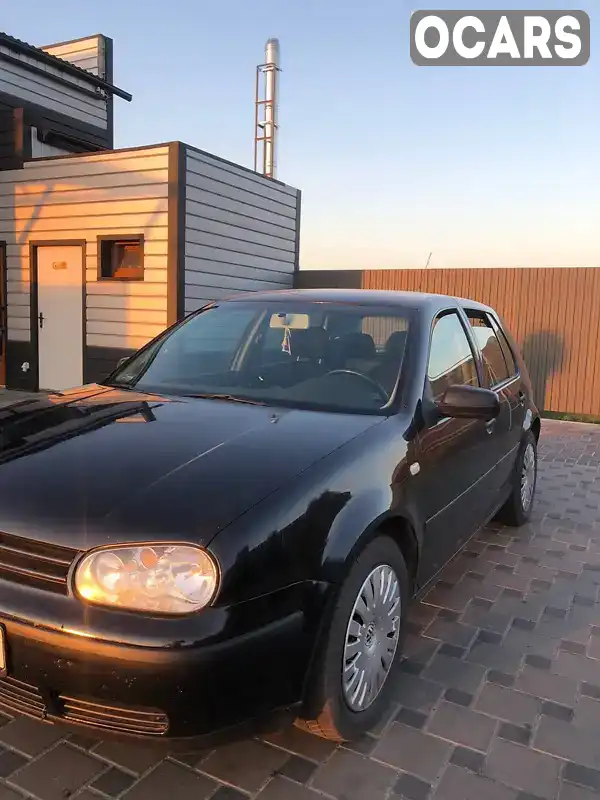 Хетчбек Volkswagen Golf 2001 1.6 л. Ручна / Механіка обл. Рівненська, Дубровиця - Фото 1/21