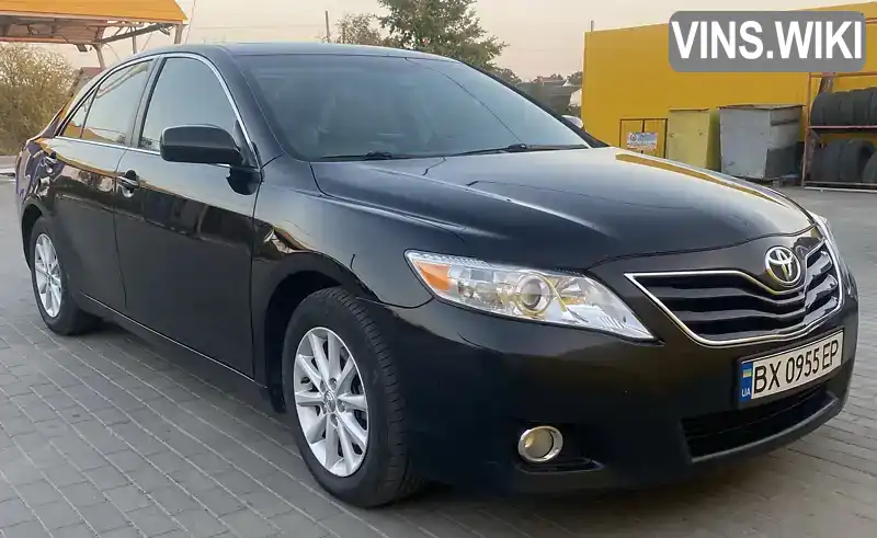 Седан Toyota Camry 2011 2.49 л. Автомат обл. Хмельницька, Шепетівка - Фото 1/21