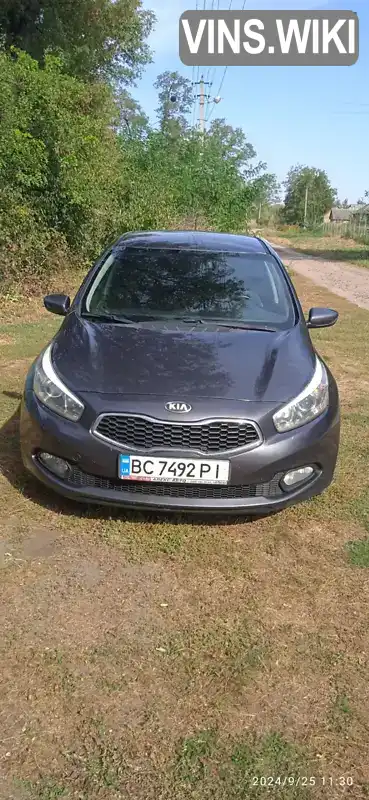 Хетчбек Kia Ceed 2012 1.6 л. Ручна / Механіка обл. Київська, Переяслав - Фото 1/21