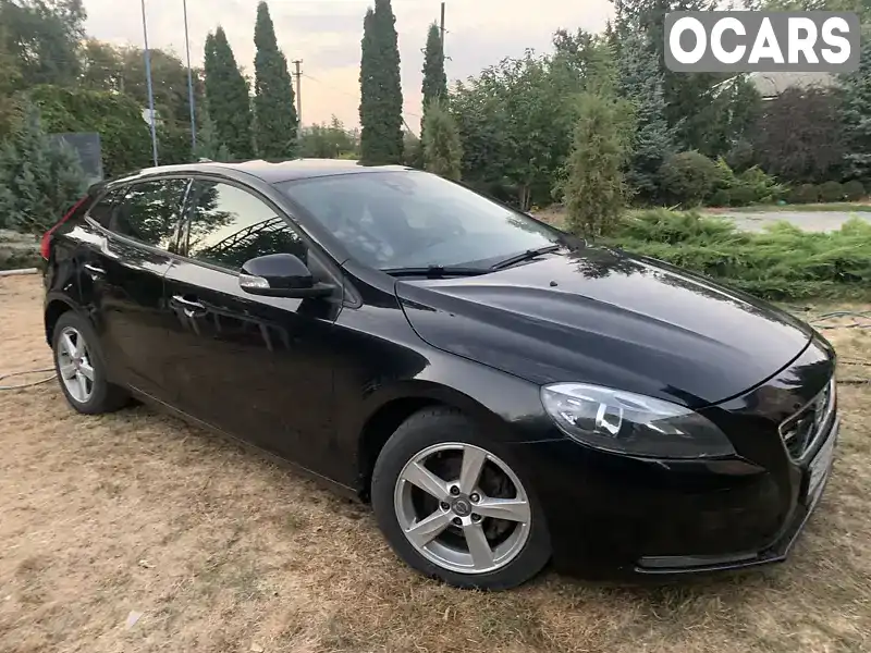 Хетчбек Volvo V40 2014 1.56 л. Ручна / Механіка обл. Кіровоградська, Знам'янка - Фото 1/16