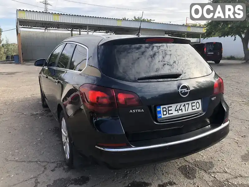 Універсал Opel Astra 2015 1.6 л. Ручна / Механіка обл. Миколаївська, Миколаїв - Фото 1/12