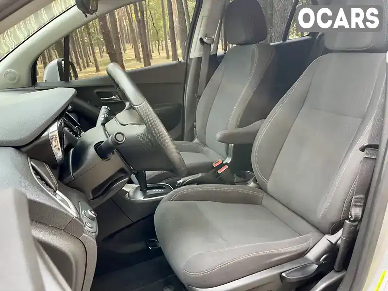 3GNCJKSB7KL341011 Chevrolet Trax 2019 Внедорожник / Кроссовер 1.36 л. Фото 9