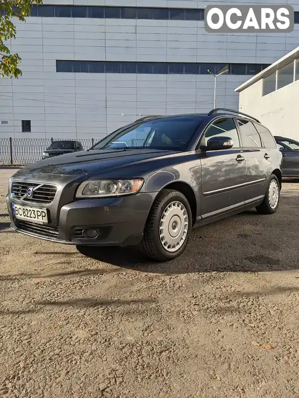 Універсал Volvo V50 2008 1.56 л. Ручна / Механіка обл. Чернівецька, Чернівці - Фото 1/18