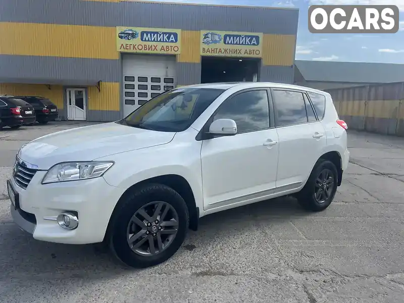 Позашляховик / Кросовер Toyota RAV4 2011 2.23 л. Ручна / Механіка обл. Житомирська, Звягель - Фото 1/19