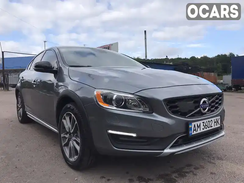 Седан Volvo models.s60_cross_country 2017 2 л. Автомат обл. Житомирська, Житомир - Фото 1/16