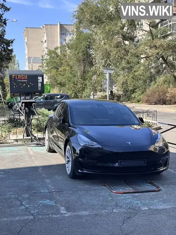 Седан Tesla Model 3 2021 null_content л. обл. Запорізька, Запоріжжя - Фото 1/21