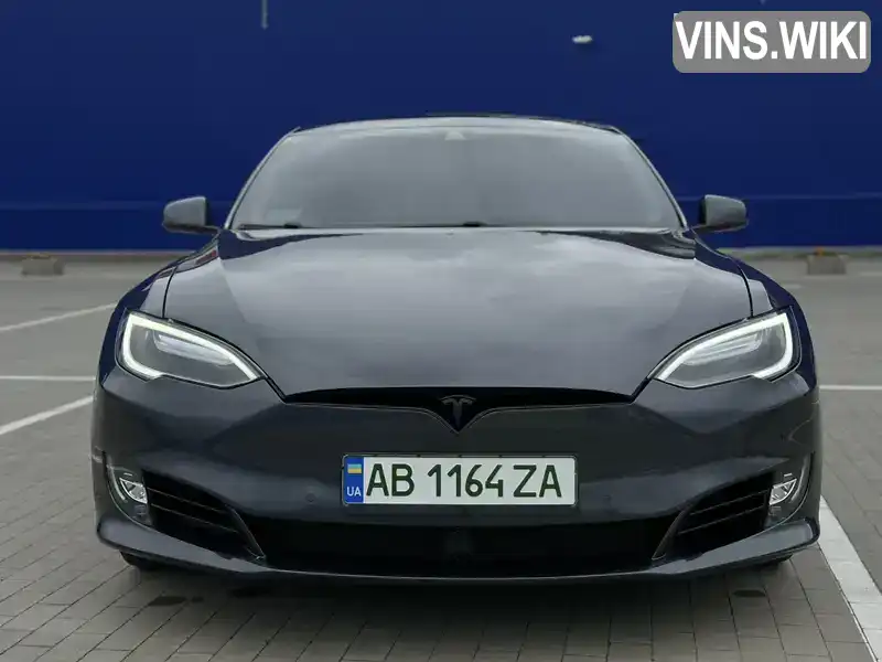 Ліфтбек Tesla Model S 2014 null_content л. обл. Вінницька, Вінниця - Фото 1/18