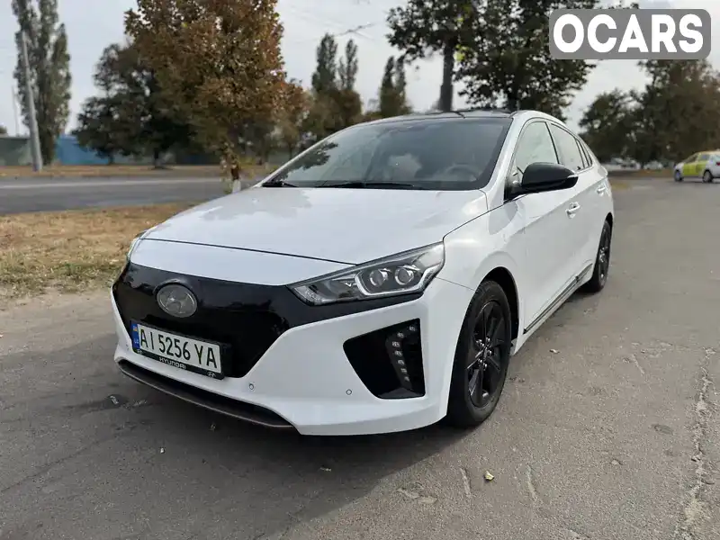 Ліфтбек Hyundai Ioniq Electric 2017 null_content л. Автомат обл. Харківська, Харків - Фото 1/21