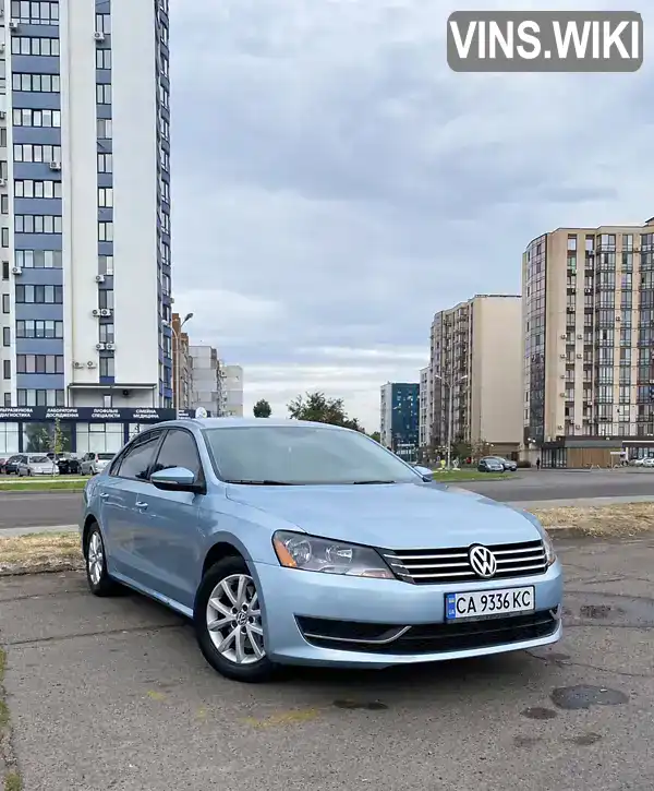 Седан Volkswagen Passat 2012 2.48 л. Автомат обл. Черкаська, Черкаси - Фото 1/10