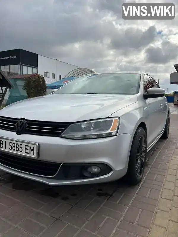 Седан Volkswagen Jetta 2012 2.47 л. Автомат обл. Полтавська, Горішні Плавні (Комсомольськ) - Фото 1/14