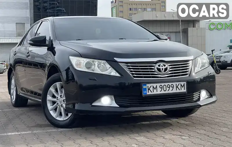 Седан Toyota Camry 2012 2.49 л. Автомат обл. Житомирська, Житомир - Фото 1/21