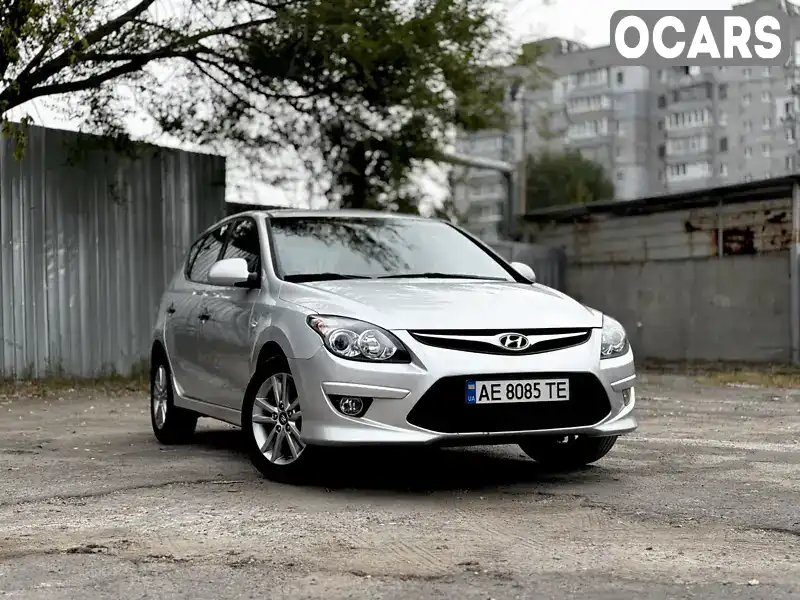 Хэтчбек Hyundai i30 2011 1.4 л. Ручная / Механика обл. Днепропетровская, Днепр (Днепропетровск) - Фото 1/21