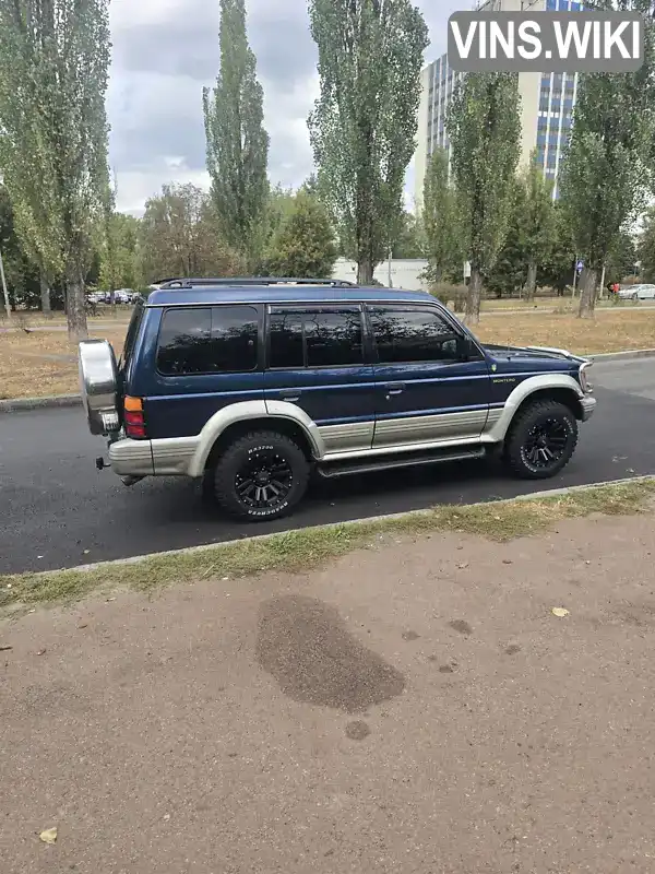 JA4MR51M6TJ004925 Mitsubishi Montero 1995 Внедорожник / Кроссовер 3.5 л. Фото 1