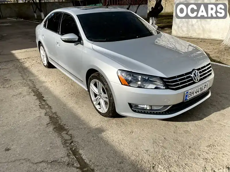 Седан Volkswagen Passat 2013 2 л. Автомат обл. Вінницька, Могилів-Подільський - Фото 1/15