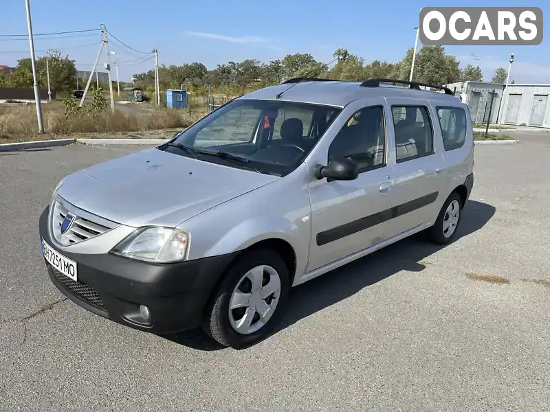 Універсал Dacia Logan MCV 2008 1.6 л. Ручна / Механіка обл. Київська, Київ - Фото 1/21