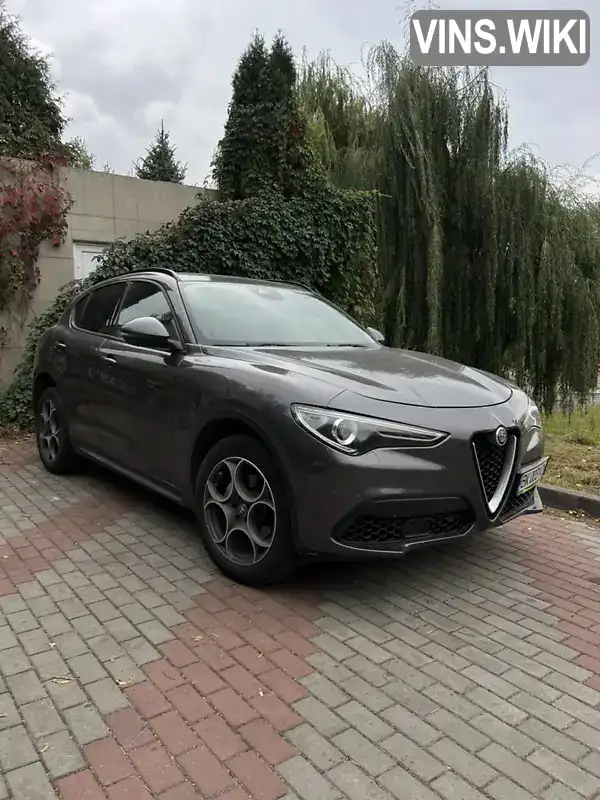 Внедорожник / Кроссовер Alfa Romeo Stelvio 2021 2 л. Автомат обл. Ровенская, Ровно - Фото 1/8