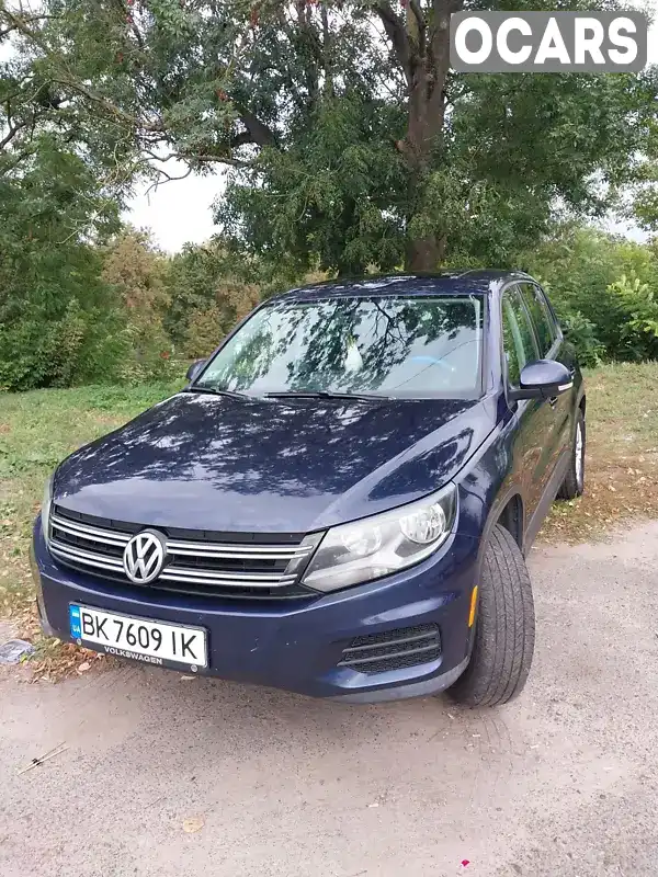 Внедорожник / Кроссовер Volkswagen Tiguan 2013 1.98 л. Автомат обл. Ровенская, Дубно - Фото 1/13