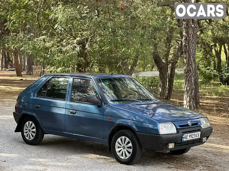 Хетчбек Skoda Favorit 1994 1.3 л. Ручна / Механіка обл. Дніпропетровська, Дніпро (Дніпропетровськ) - Фото 1/10