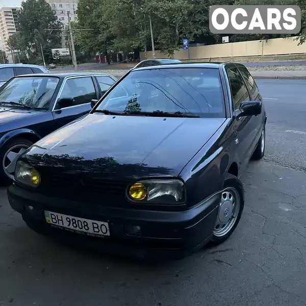 Хетчбек Volkswagen Golf 1995 1.98 л. Ручна / Механіка обл. Одеська, Одеса - Фото 1/21