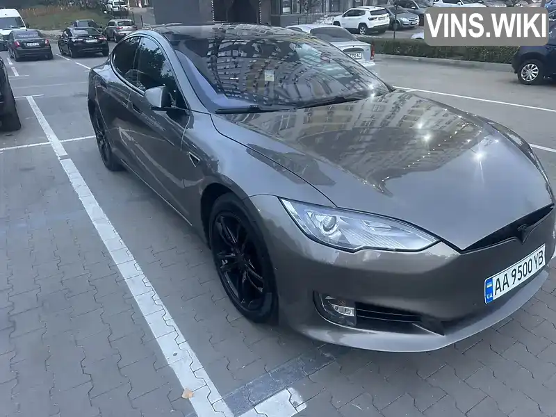 Ліфтбек Tesla Model S 2015 null_content л. Автомат обл. Київська, Ірпінь - Фото 1/13