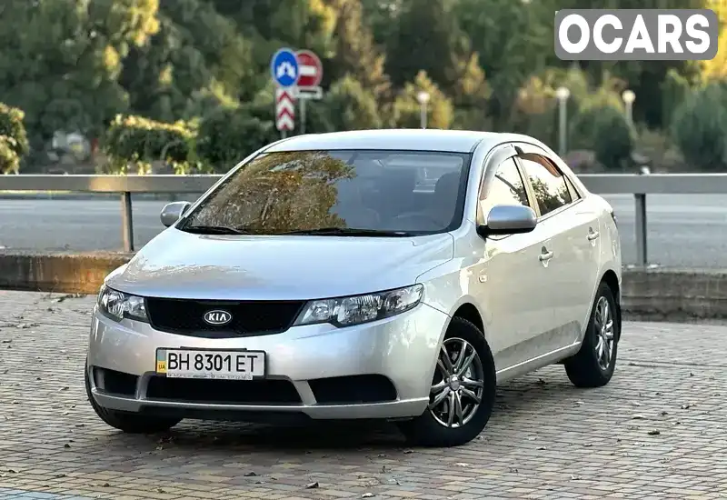 Седан Kia Cerato 2009 1.59 л. Типтронік обл. Одеська, Одеса - Фото 1/21