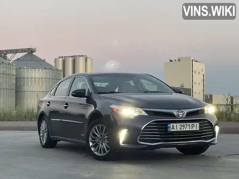 Седан Toyota Avalon 2016 2.5 л. Вариатор обл. Киевская, Борисполь - Фото 1/21