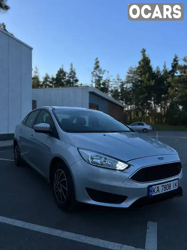 Седан Ford Focus 2015 2 л. Автомат обл. Київська, Обухів - Фото 1/13