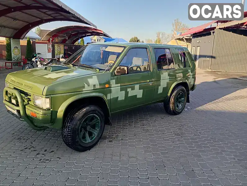 Позашляховик / Кросовер Nissan Terrano 1992 2.66 л. Ручна / Механіка обл. Київська, Буча - Фото 1/10