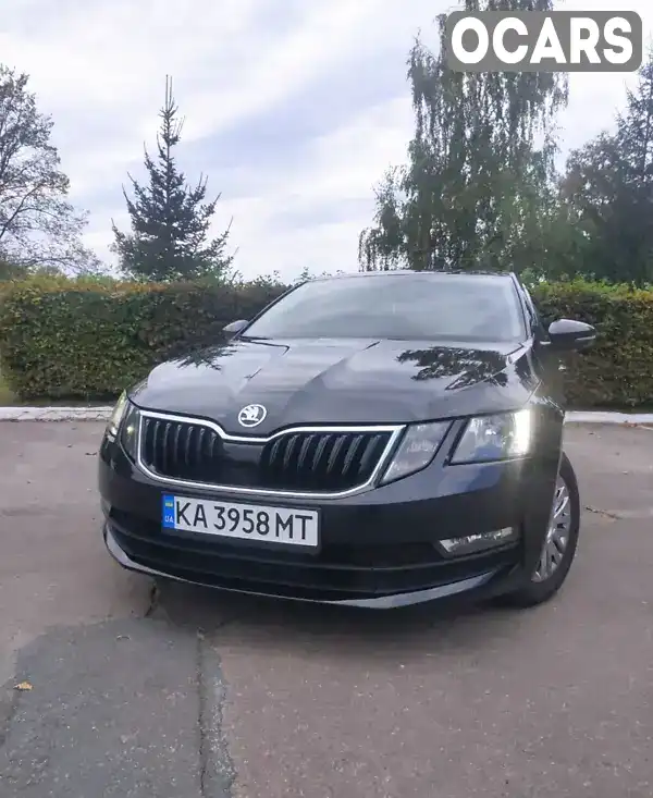 Ліфтбек Skoda Octavia 2018 1.6 л. Ручна / Механіка обл. Житомирська, Ємільчине - Фото 1/17