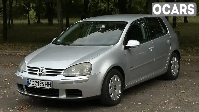 Хетчбек Volkswagen Golf 2003 1.6 л. Ручна / Механіка обл. Волинська, Володимир-Волинський - Фото 1/16