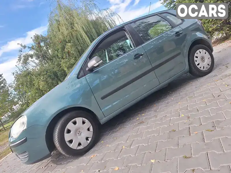 Хетчбек Volkswagen Polo 2006 1.2 л. Ручна / Механіка обл. Чернівецька, Чернівці - Фото 1/21