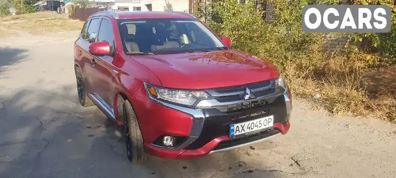 Позашляховик / Кросовер Mitsubishi Outlander 2018 2 л. Автомат обл. Харківська, Харків - Фото 1/21