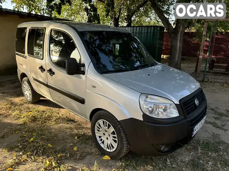 ZFA22300005478324 Fiat Doblo 2006 Мінівен 1.37 л. Фото 2