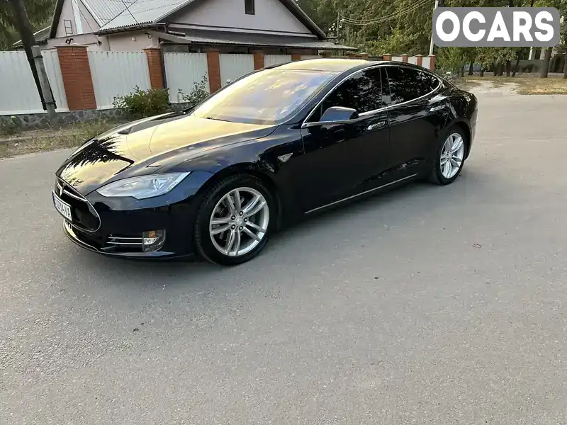 Ліфтбек Tesla Model S 2013 null_content л. обл. Полтавська, Полтава - Фото 1/21