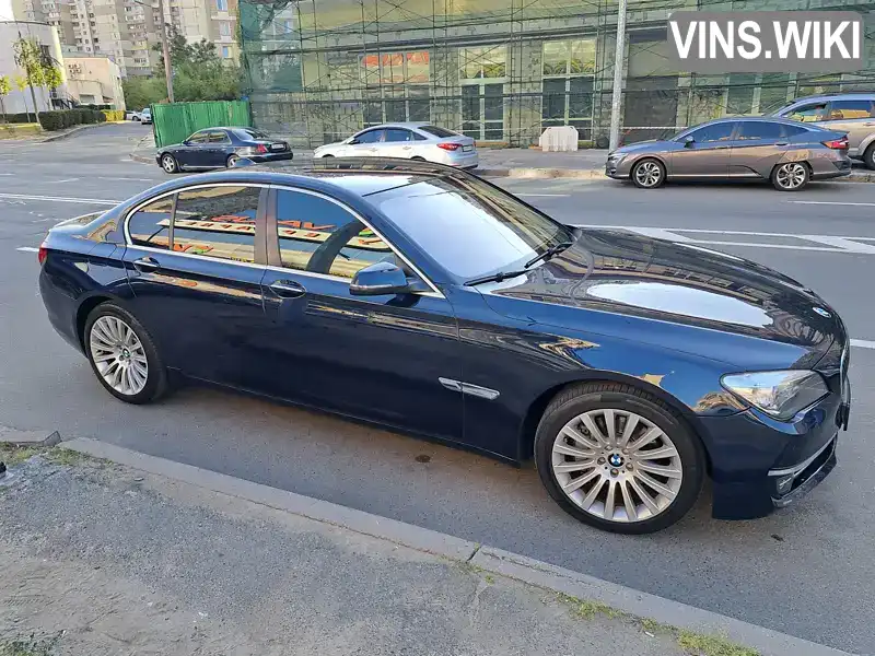 Седан BMW 7 Series 2012 2.99 л. Автомат обл. Киевская, Киев - Фото 1/21