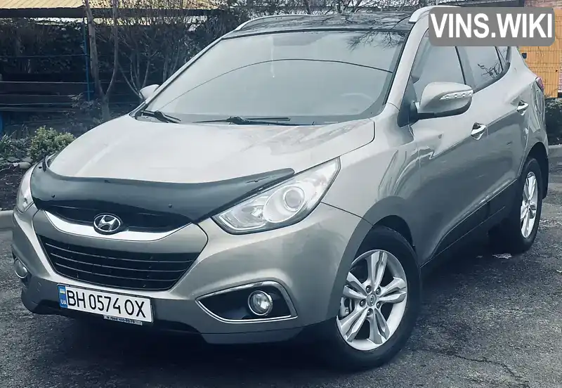 Внедорожник / Кроссовер Hyundai ix35 2010 2 л. Автомат обл. Одесская, Одесса - Фото 1/21