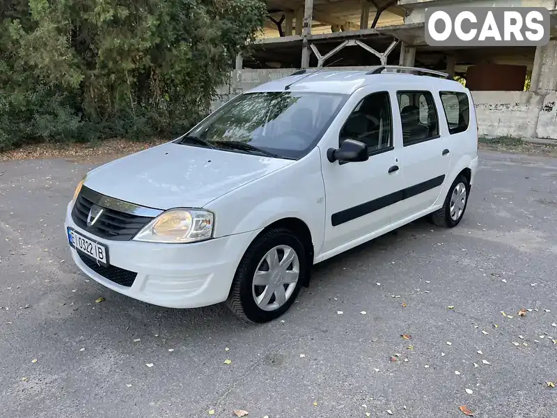 Седан Dacia Logan 2012 1.6 л. Ручна / Механіка обл. Полтавська, Полтава - Фото 1/21