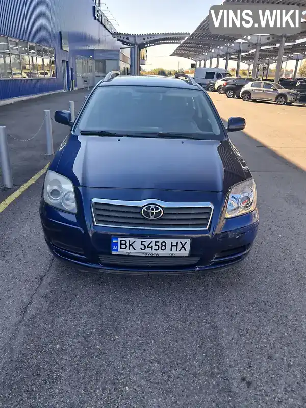 Универсал Toyota Avensis 2003 2 л. Ручная / Механика обл. Ровенская, Здолбунов - Фото 1/21