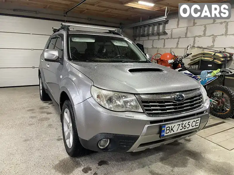 Позашляховик / Кросовер Subaru Forester 2010 null_content л. Ручна / Механіка обл. Рівненська, Рівне - Фото 1/13