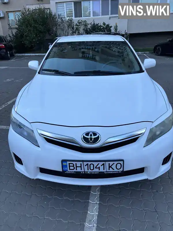 Седан Toyota Camry 2010 2.36 л. обл. Одеська, Одеса - Фото 1/15