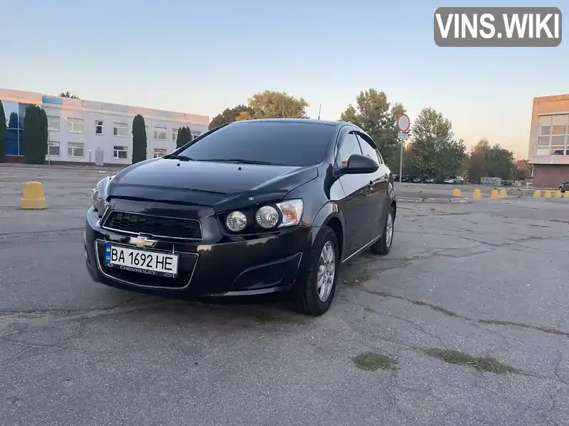 Седан Chevrolet Sonic 2014 1.8 л. Автомат обл. Кіровоградська, Кропивницький (Кіровоград) - Фото 1/21