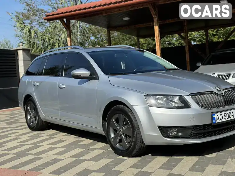 Універсал Skoda Octavia 2015 2 л. Автомат обл. Закарпатська, Мукачево - Фото 1/21